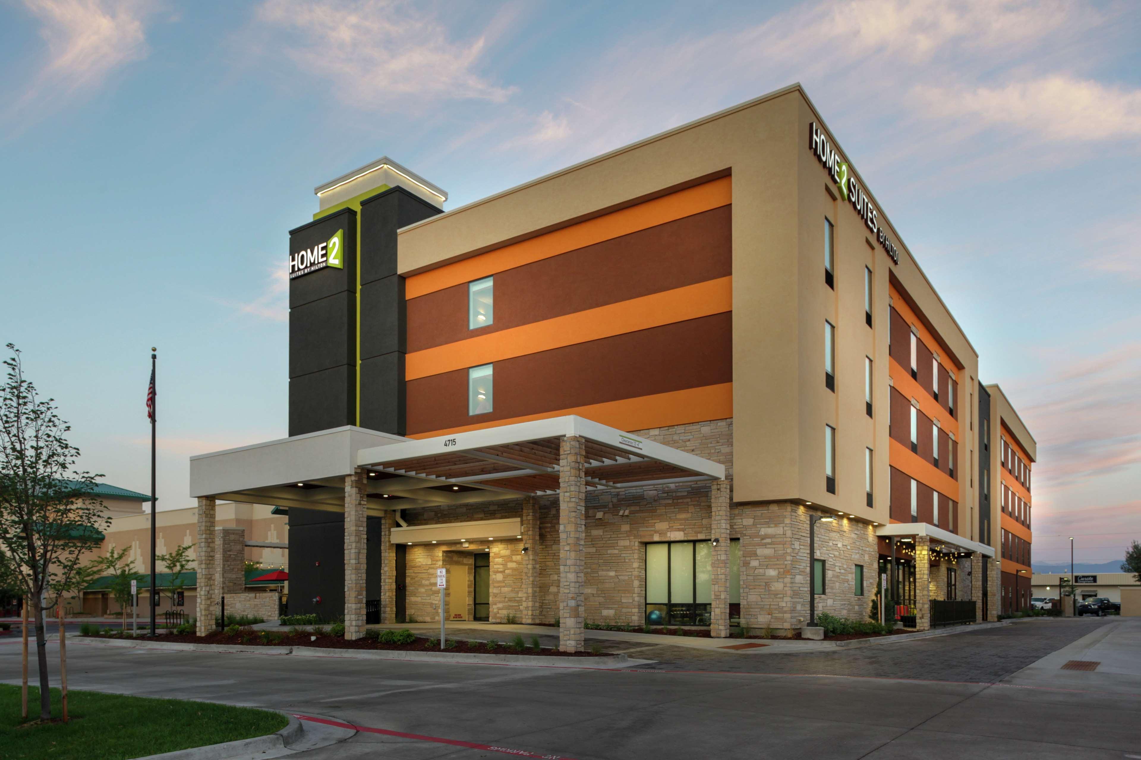 Home2 Suites By Hilton Fort Collins Esterno foto